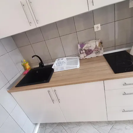 Apartman Lejlighed *