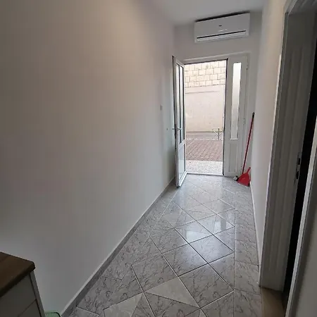 Lejlighed Apartman *